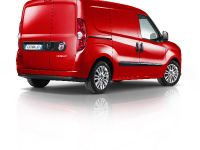 Fiat Doblo Cargo (2010) - picture 2 of 3