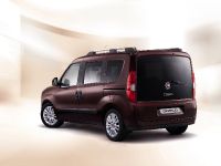 Fiat Doblo (2010) - picture 4 of 8