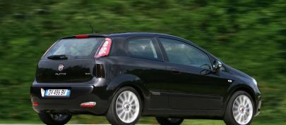 Fiat Punto Evo (2009) - picture 20 of 37