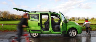Fiat Qubo (2008) - picture 36 of 40