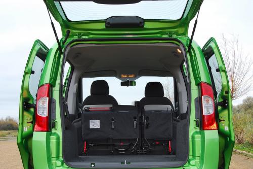 Fiat Qubo (2008) - picture 33 of 40