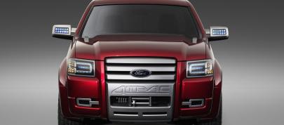 Ford 4 Trac Concept Truck (2006) - picture 4 of 8