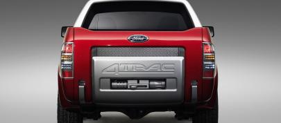Ford 4 Trac Concept Truck (2006) - picture 7 of 8