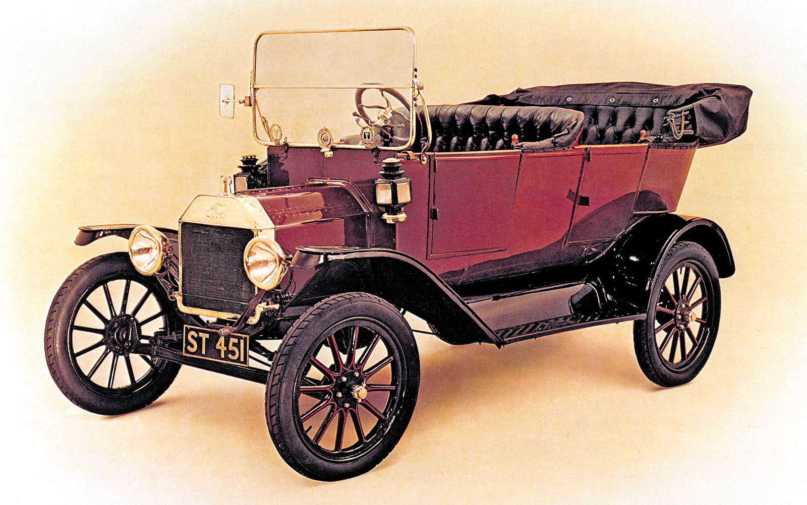 Сити 1 машина. Форд т 1908. Ford model t 1908. Ford model t 1908 и 1927.
