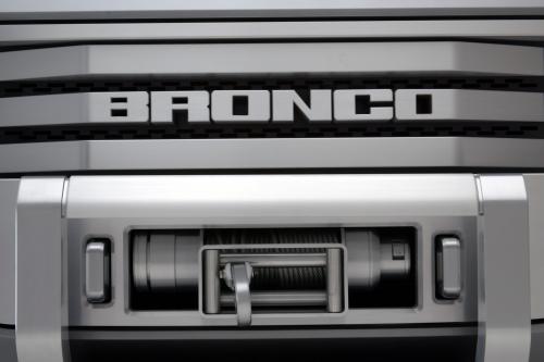 Ford Bronco Concept (2004) - picture 17 of 21