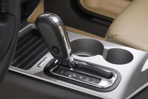 Ford Edge (2009) - picture 9 of 10