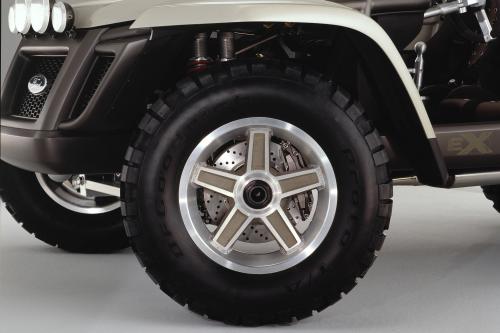 Ford Ex Concept (2001) - picture 9 of 9