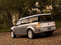 Ford Fairlane Concept (2005) - picture 2 of 18