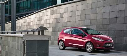 Ford Fiesta (2008) - picture 7 of 12