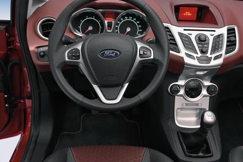 Ford Fiesta (2008) - picture 8 of 12