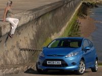 Ford Fiesta Zetec S (2009) - picture 2 of 15