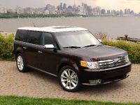 Ford Flex (2009) - picture 2 of 7