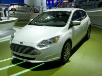 Ford Focus EV Detroit (2011) - picture 2 of 2