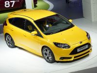 Ford Focus ST Frankfurt (2011) - picture 2 of 5