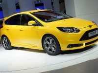 Ford Focus ST Frankfurt (2011) - picture 3 of 5