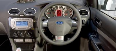 Ford Focus ST (2008) - picture 4 of 8