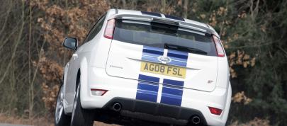 Ford Focus ST (2008) - picture 7 of 8