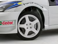 Ford Focus WRC8 (2004)