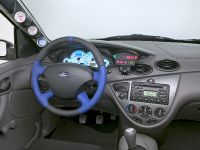 Ford Focus WRC8 (2004)