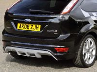 Ford Focus Zetec S (2009) - picture 5 of 6