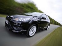 Ford Focus Zetec S (2009) - picture 2 of 6