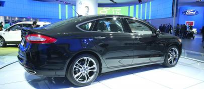 Ford Fusion EcoBoost Detroit (2013) - picture 4 of 7