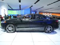 Ford Fusion EcoBoost Detroit (2013) - picture 3 of 7