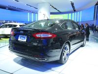Ford Fusion EcoBoost Detroit 2013