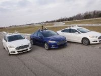 Ford Fusion Hybrid Automated Vehicle (2013) - picture 2 of 6