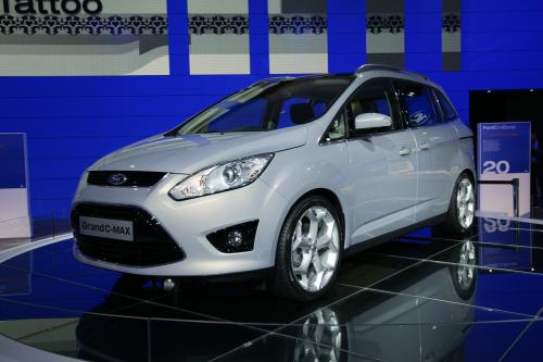Ford Grand C-MAX Frankfurt (2011) - picture 1 of 3