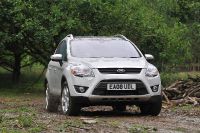 Ford Kuga (2008) - picture 1 of 26
