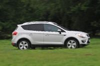 Ford Kuga (2008) - picture 4 of 26