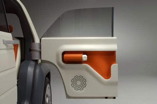 Ford Model U Concept (2003) - picture 16 of 25