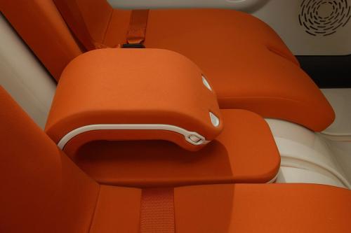 Ford Model U Concept (2003) - picture 25 of 25