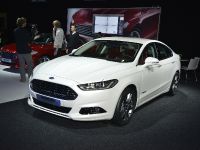 Ford Mondeo Hybrid Electric Paris (2012)