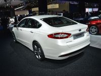 Ford Mondeo Hybrid Electric Paris (2012)
