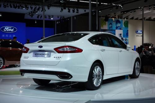 Ford Mondeo Shanghai (2013) - picture 8 of 8