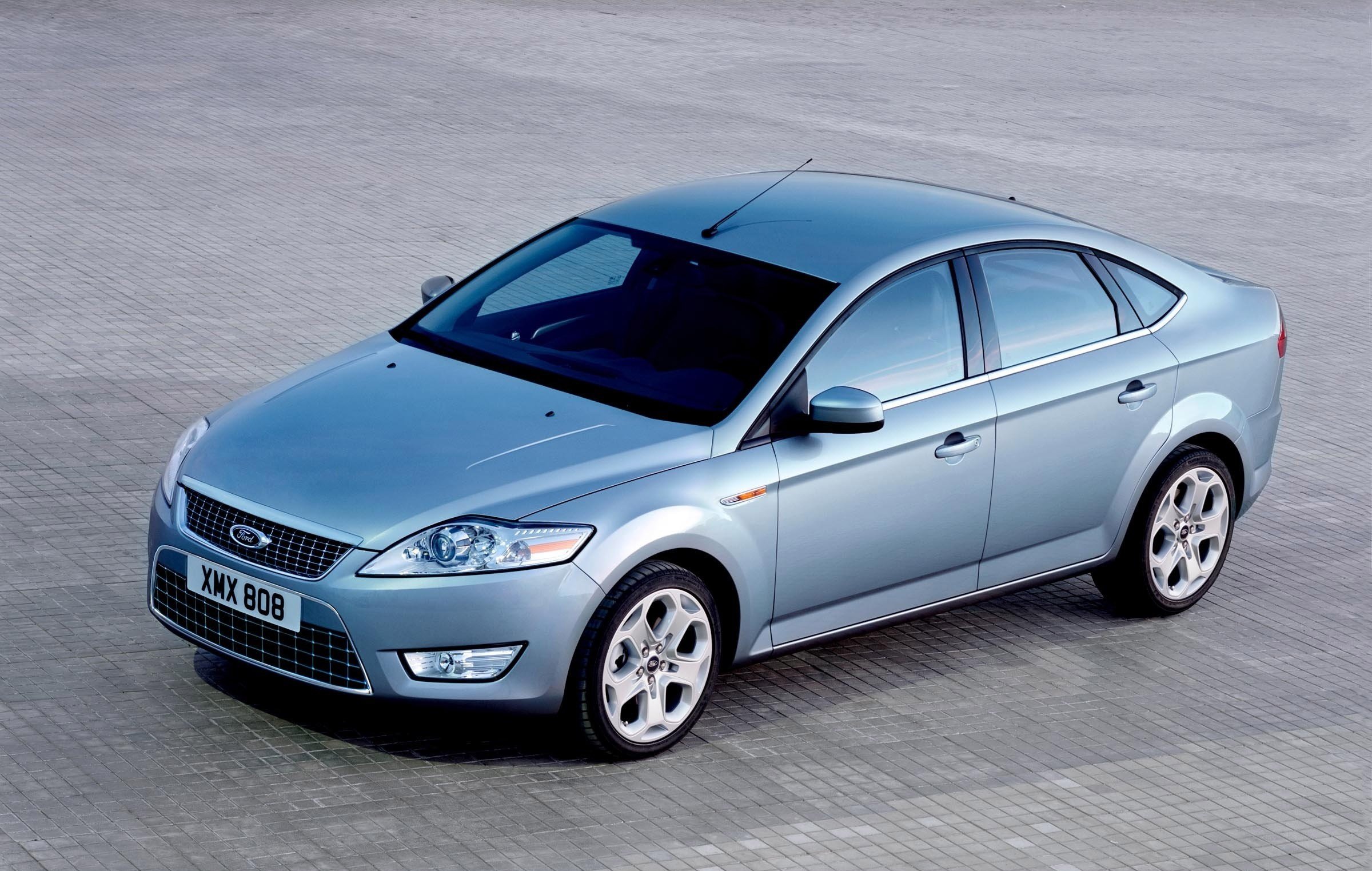 Ford Mondeo 5-Door