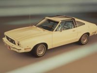 Ford Mustang (1976) - picture 2 of 2