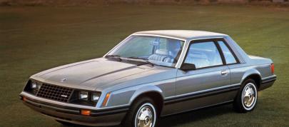 Ford Mustang (1979) - picture 4 of 4