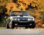 Ford Mustang (1984) - picture 1 of 3