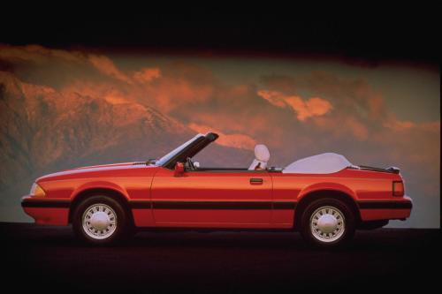 Ford Mustang (1989) - picture 1 of 1