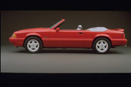Ford Mustang (1992) - picture 1 of 1