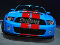 Ford Mustang Shelby GT500 convertible Detroit (2009) - picture 2 of 11