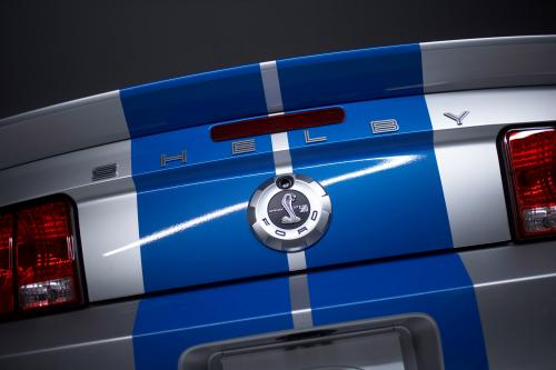 Ford Mustang Shelby GT500KR (2008) - picture 8 of 18
