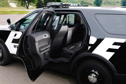 Ford Police Interceptor Utility Vehicle (2011) - picture 16 of 20