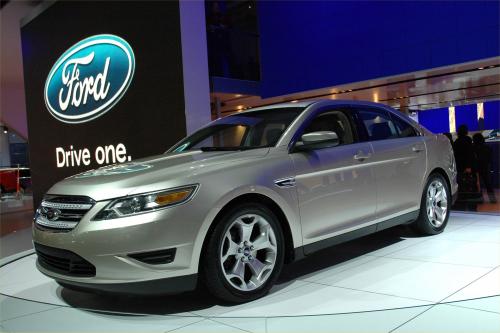 Ford Taurus Detroit (2009) - picture 9 of 12