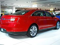 Ford Taurus Detroit (2009) - picture 6 of 12