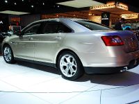 Ford Taurus Detroit (2009) - picture 11 of 12
