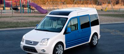 Ford Transit Connect Family One Concept (2009) - picture 12 of 15